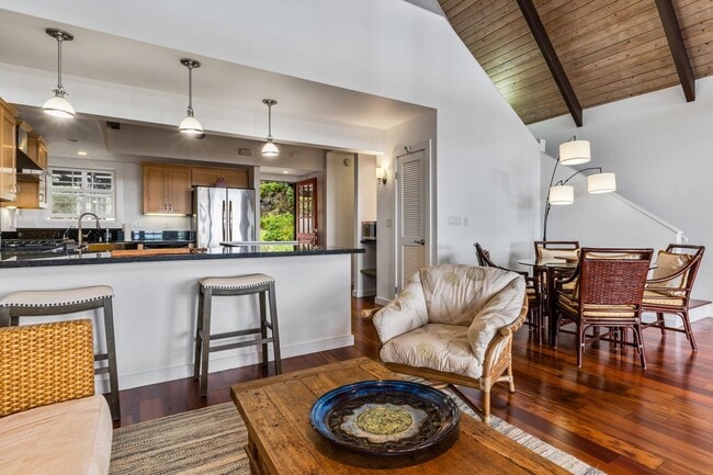 Building Photo - 76-886 Hualalai St