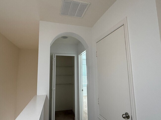 Building Photo - 3/2 Townhome in Winter Springs