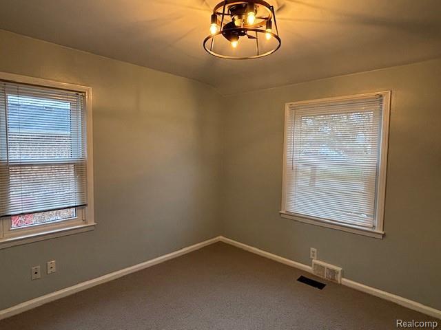 Building Photo - 5580 Sunnycrest Dr