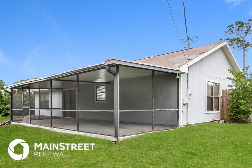 Building Photo - 1155 31st Ave SW