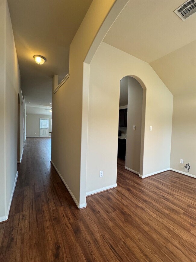 Building Photo - 15026 Winter Dawn Wy