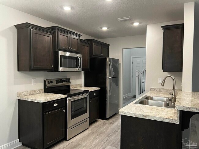 Building Photo - 354 Cardinal Cove Ct