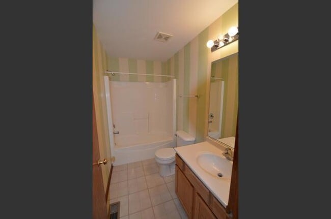 Building Photo - 206 Terra Firma Ln