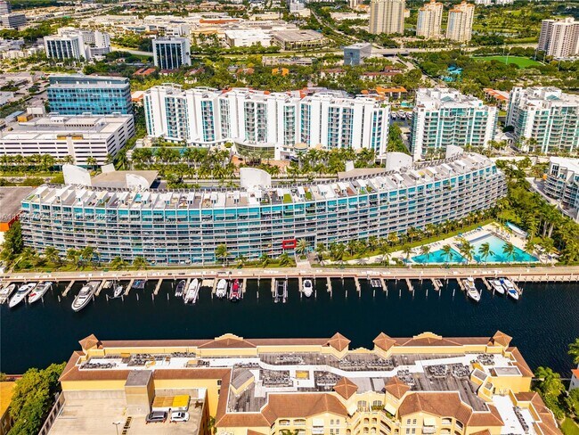 Building Photo - 2950 NE 188th St