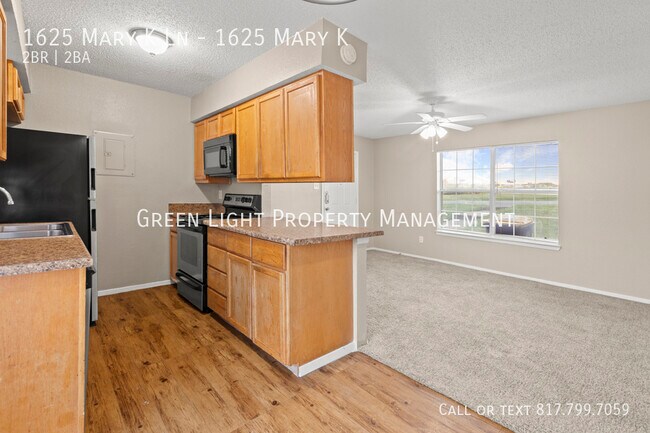 Building Photo - 1625 Mary K Ln