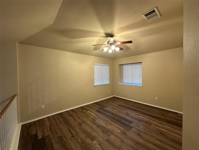 Building Photo - 10214 Maydelle Dr