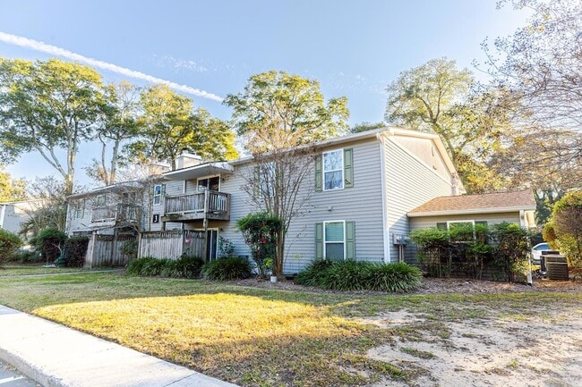Building Photo - 1402 Camp Rd