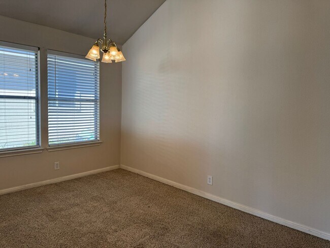 Building Photo - 8462 Favero Cove