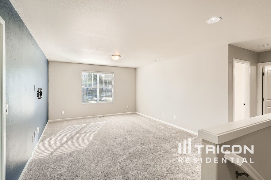 Building Photo - 6715 139th St Ct E