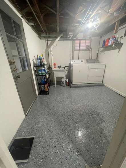 Building Photo - 5129 Eichelberger St