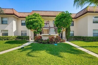 Building Photo - 7245 Golf Colony Ct