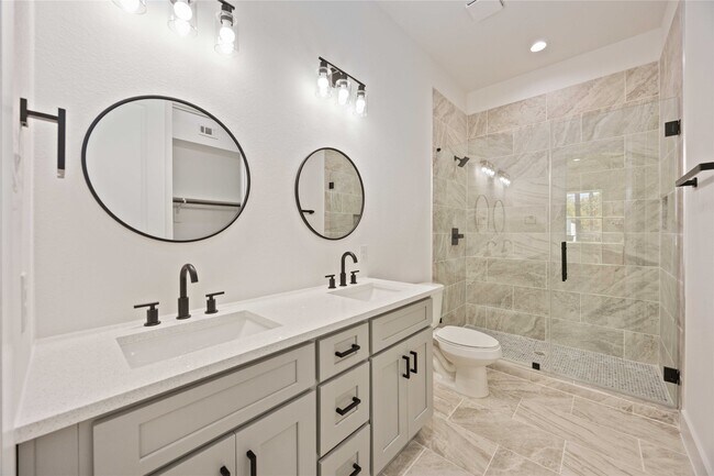 Building Photo - 6528 Tuskegee St