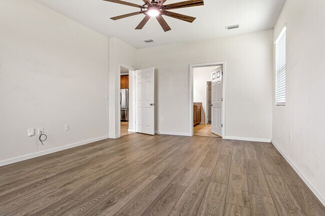 Building Photo - 3697 Whimsical Cir