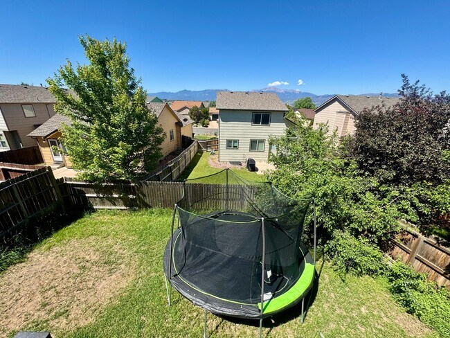 Building Photo - 3 bedroom home in Wagon Trails with commun...