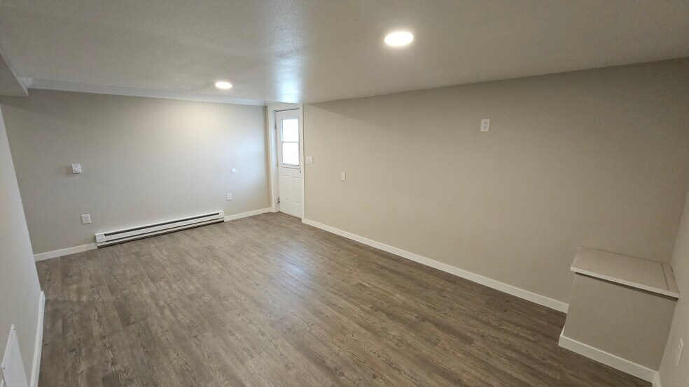 Building Photo - 6945 Native Cir