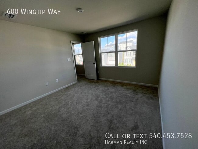 Building Photo - Brand new Home in Cobbler's Valley!