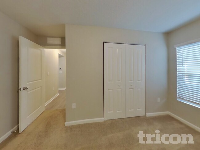 Building Photo - 1905 Constitutional Republic Pl