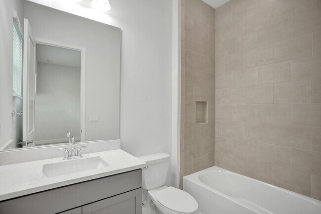 Building Photo - New House for Rent