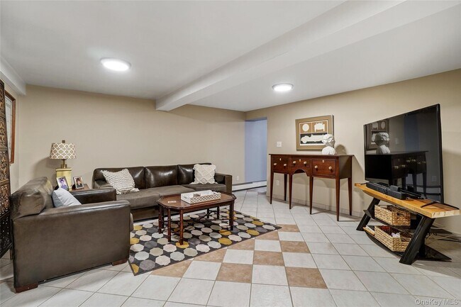 Building Photo - 41 Peddler Hill Rd