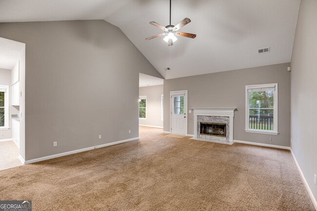 Building Photo - 140 Fairfield Rd