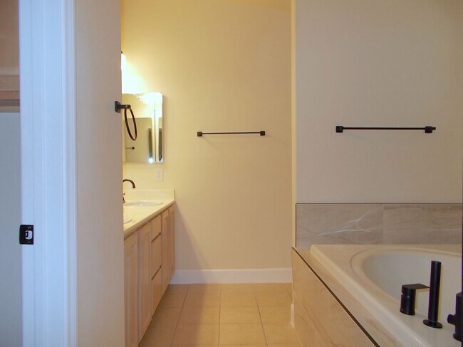 Building Photo - Charming Home in Gated Melrose Park Estates with Dual Fireplaces & Covered Patio