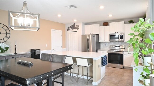 Building Photo - 10509 Carloway Hills Dr