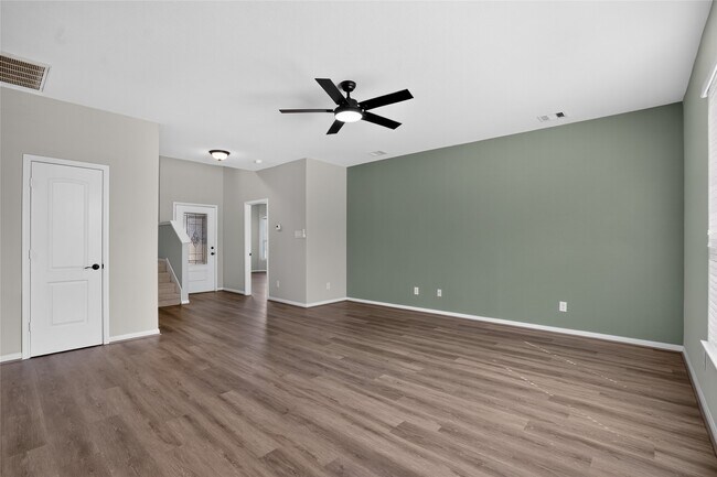 Building Photo - 7611 Dragon Pearls Ln
