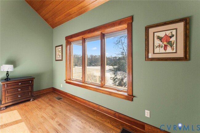 Building Photo - 3535 Meadow Rd