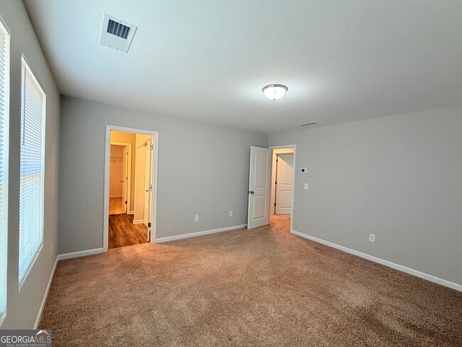 Building Photo - 301 Pescara Ct