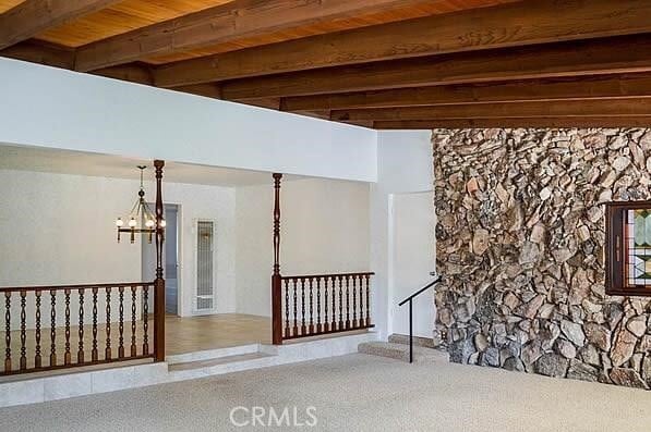 Building Photo - 810 E Collins Ave