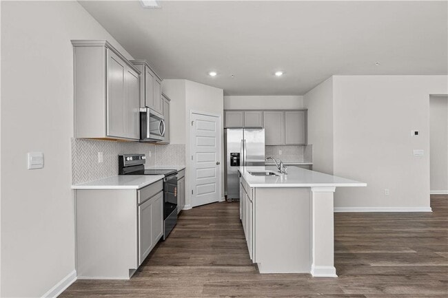 Building Photo - 334 Sound Cir