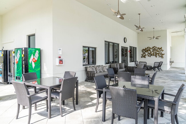 Building Photo - 15210 Seaglass Terrace Ln