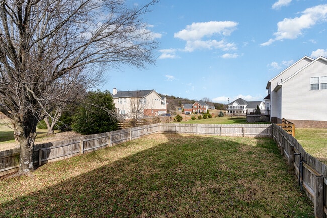 Building Photo - 3400 McGee Cove