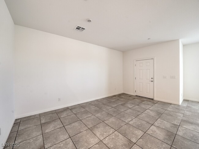 Building Photo - 462 Ylang Pl