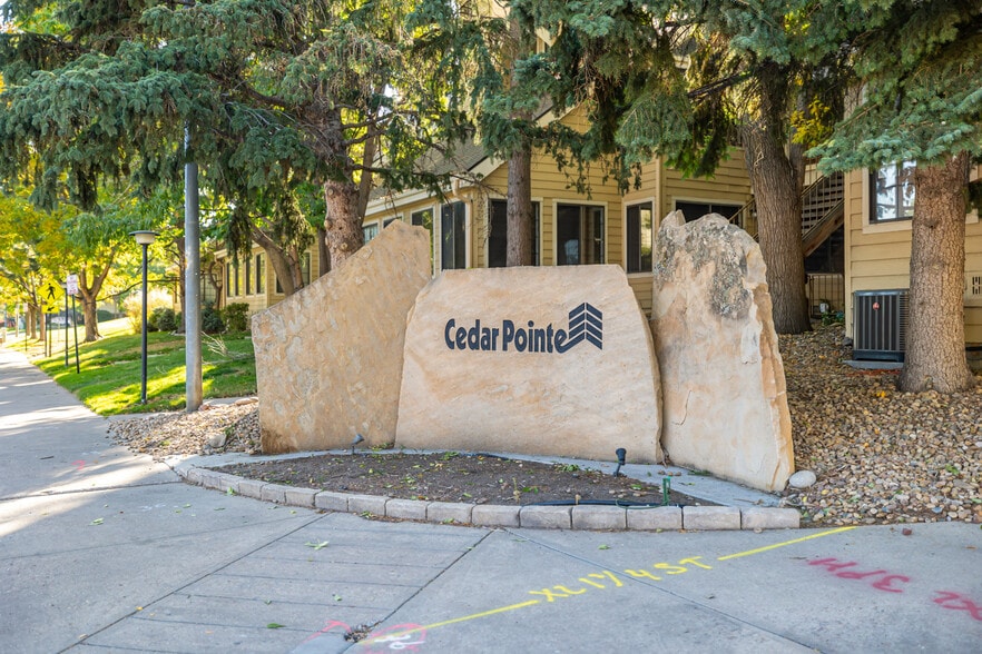 Cedar Pointe Community - 4816 E Kentucky Ave