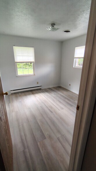 Building Photo - 1016 Arrowhead Dr