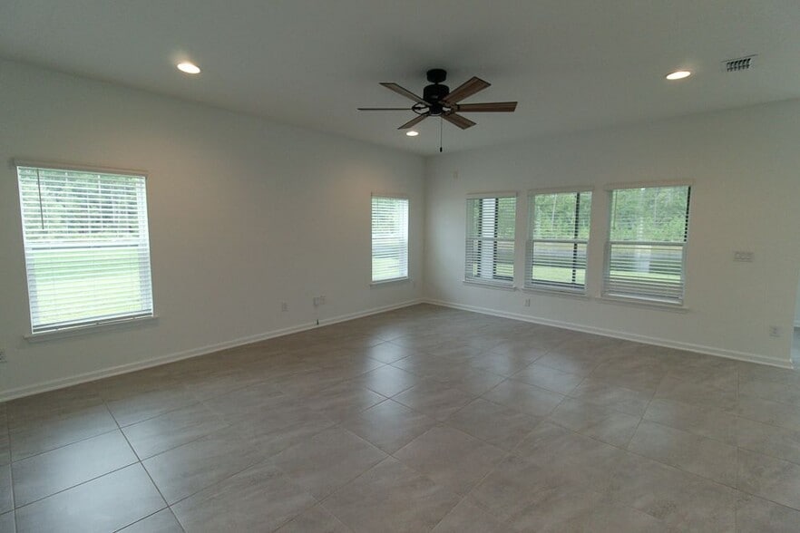 Building Photo - 254 Starnberg Ct