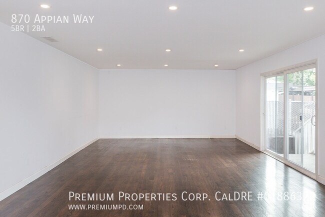 Building Photo - 870 Appian Way