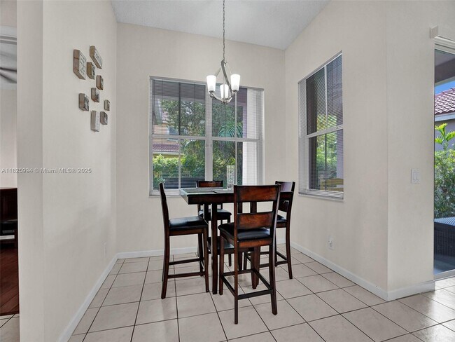 Building Photo - 938 Bluewood Terrace