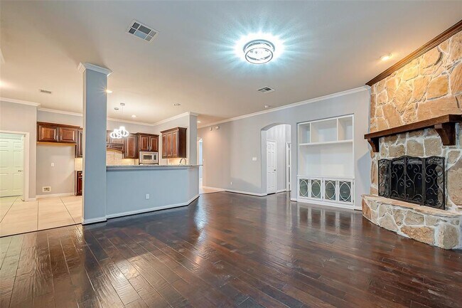 Building Photo - 18306 S Austin Shore Dr