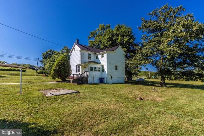 Building Photo - 13634 Glissans Mill Rd