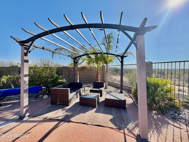 Building Photo - 12361 N Globe Mallow Pl