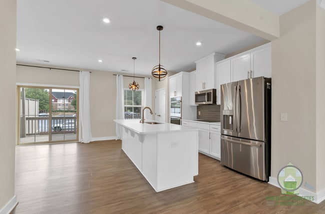 Building Photo - 113 Eagle Wood Dr