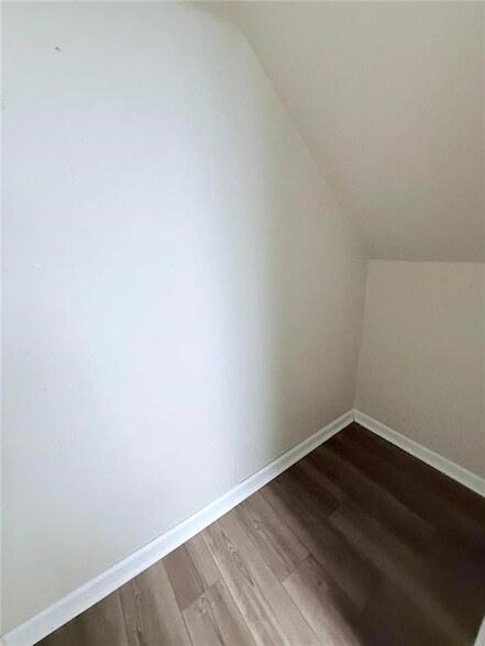 Building Photo - 154 Camden Woods Dr