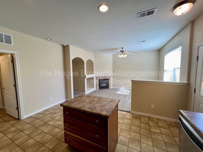 Building Photo - 5551 W 29th St