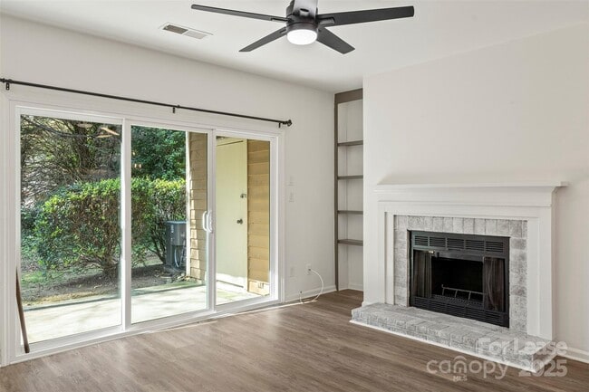 Building Photo - 3220 Selwyn Farms Ln