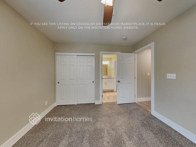 Building Photo - 7949 Crimson Point St