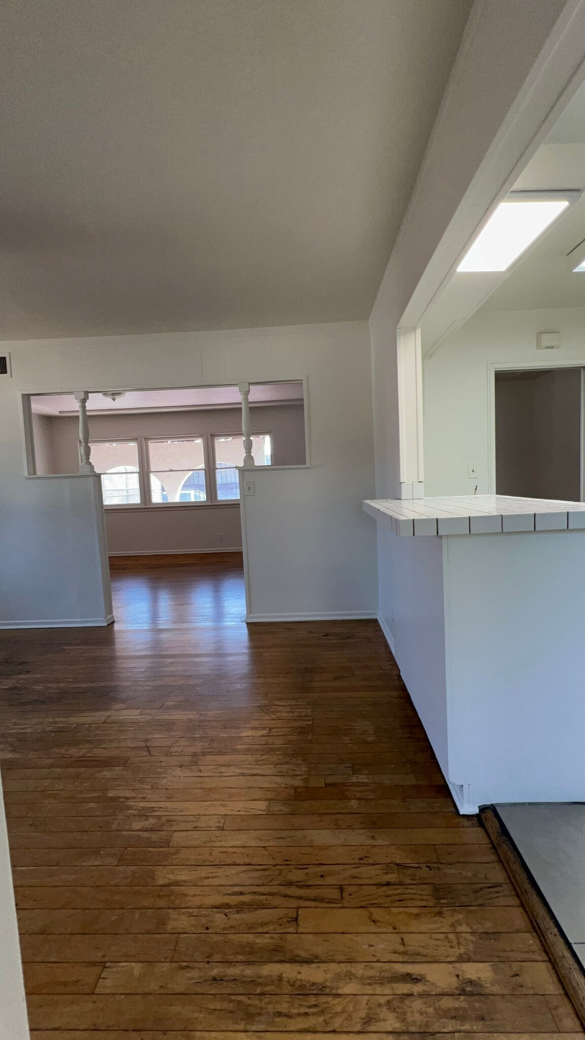 Building Photo - 10063 Faywood St