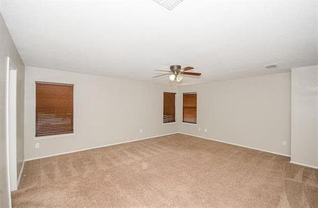 Building Photo - 2152 Royal Acres Trail