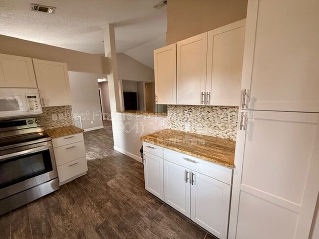 Building Photo - 1787 Longleaf Pine Way